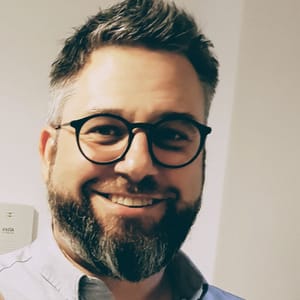 Russell Jones profile image