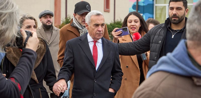 How a little-known far-right candidate manipulated TikTok to rise to the top in the Romanian election post image